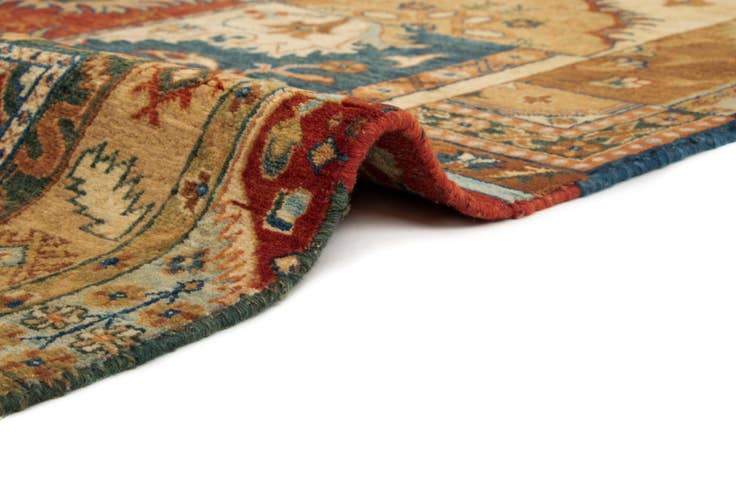 Detail image of 8' 1 x 9' 9 Modern Manshu Wool Rug