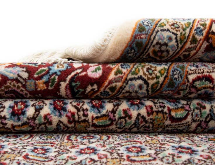 Detail image of 6' 7 x 9' 7 Hand Knotted Mood Persian Rug