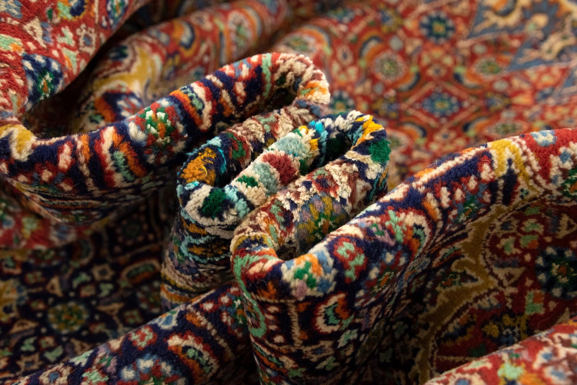 9' 7 x 12' 9 Hand Knotted Mood Persian Wool Rug