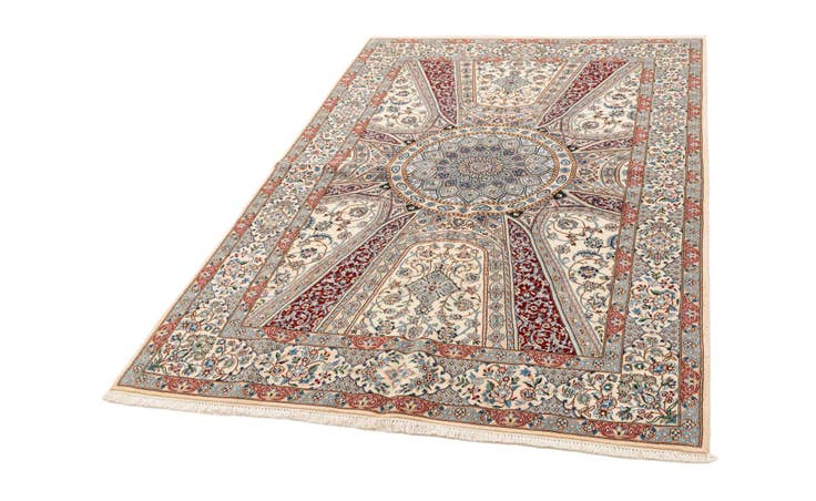 Detail image of 4' 9 x 7' 4 Nain Rug