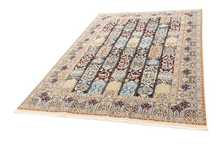 Detail image of 6' 1 x 8' 8 Nain Rug