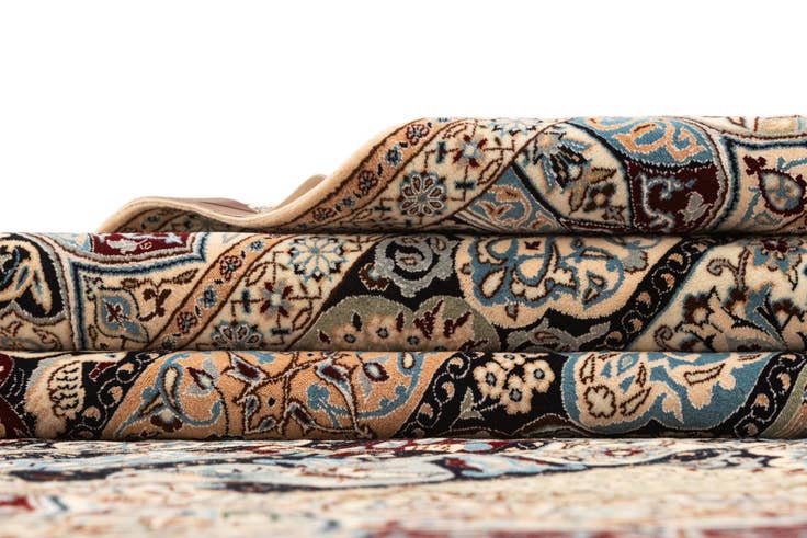 Detail image of 6' 1 x 8' 8 Nain Rug