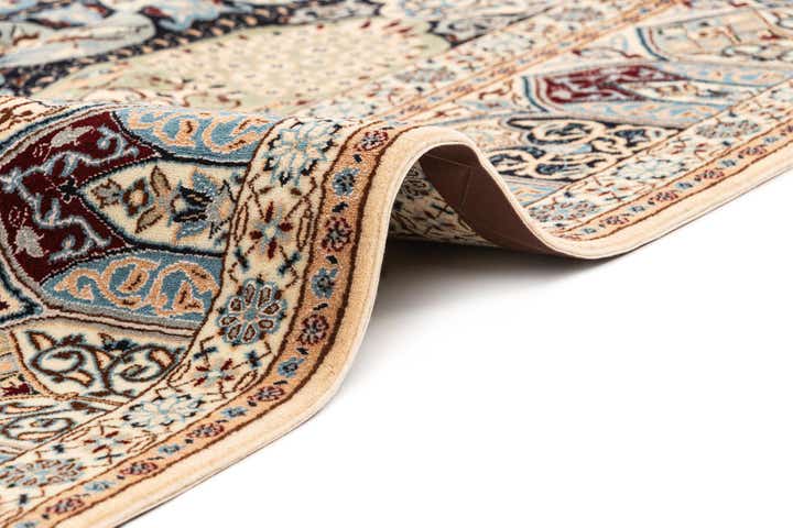 6' 1 x 8' 8 Nain Rug