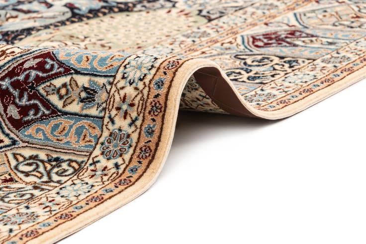 Detail image of 6' 1 x 8' 8 Nain Rug