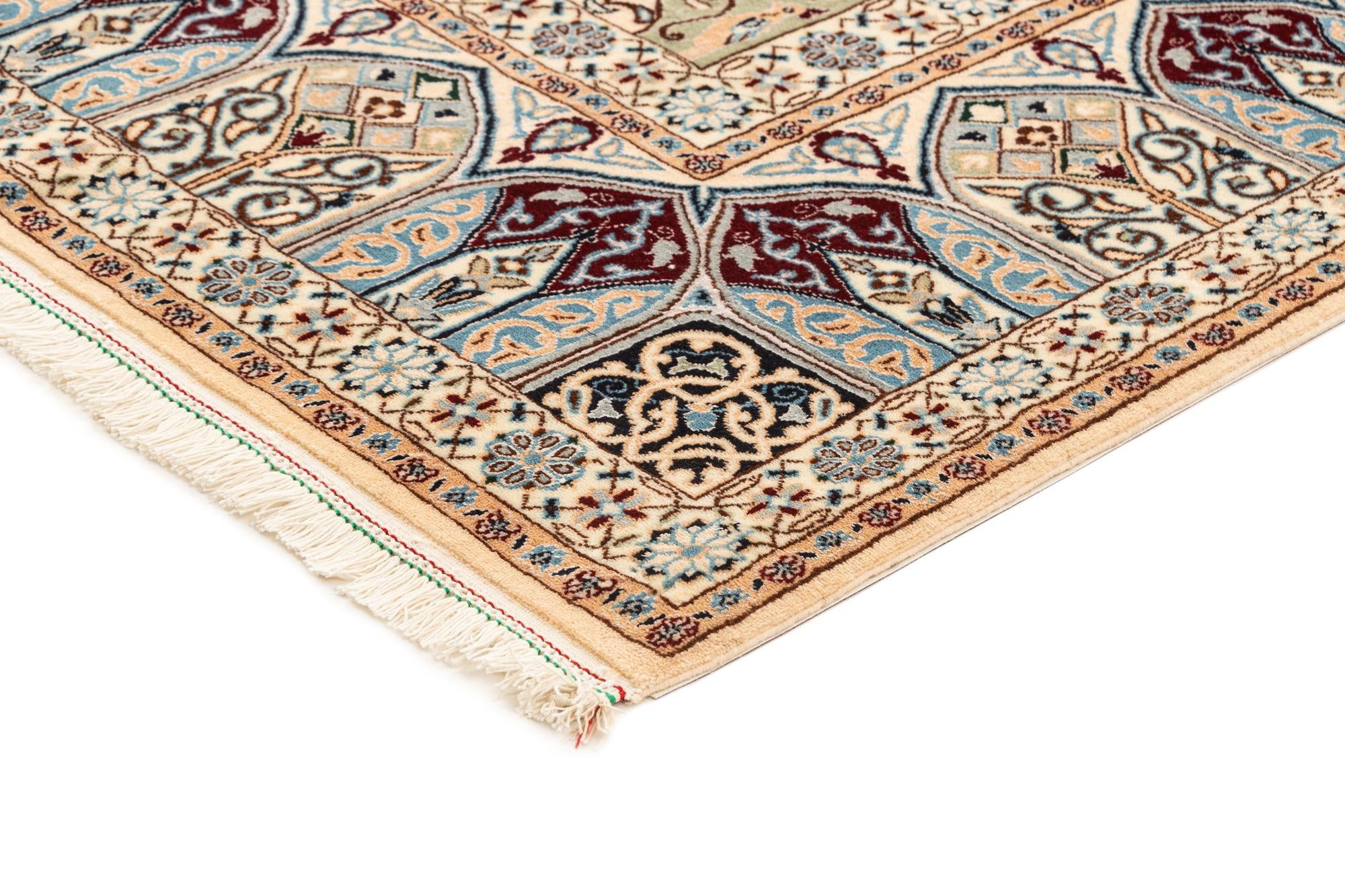 6' 1 x 8' 8 Nain Rug