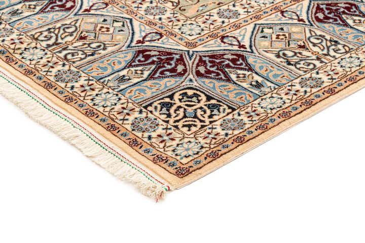 6' 1 x 8' 8 Nain Rug