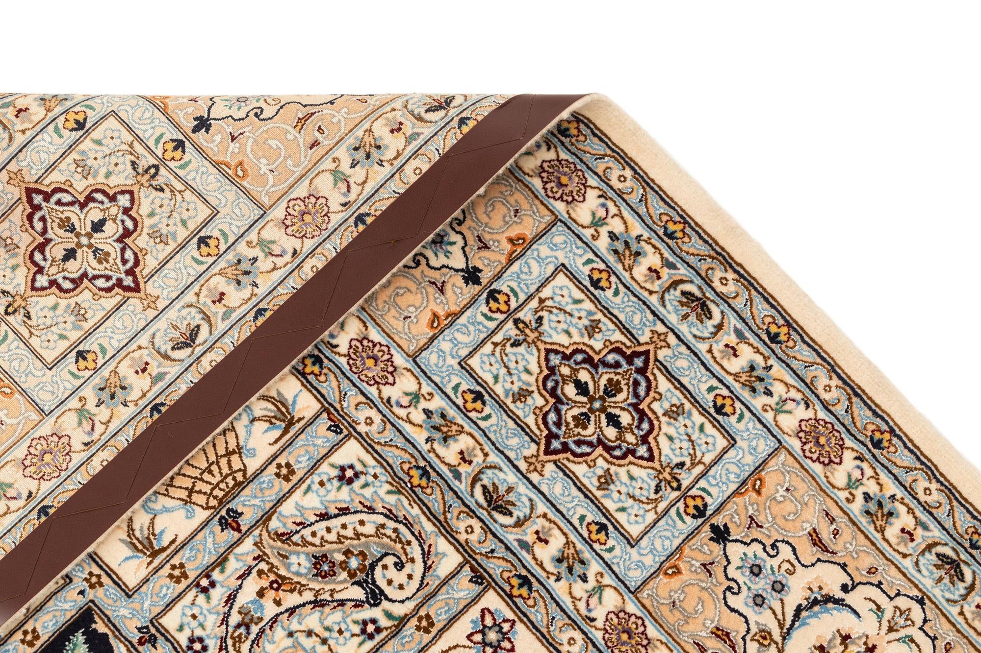 6' 7 x 10' Nain Rug