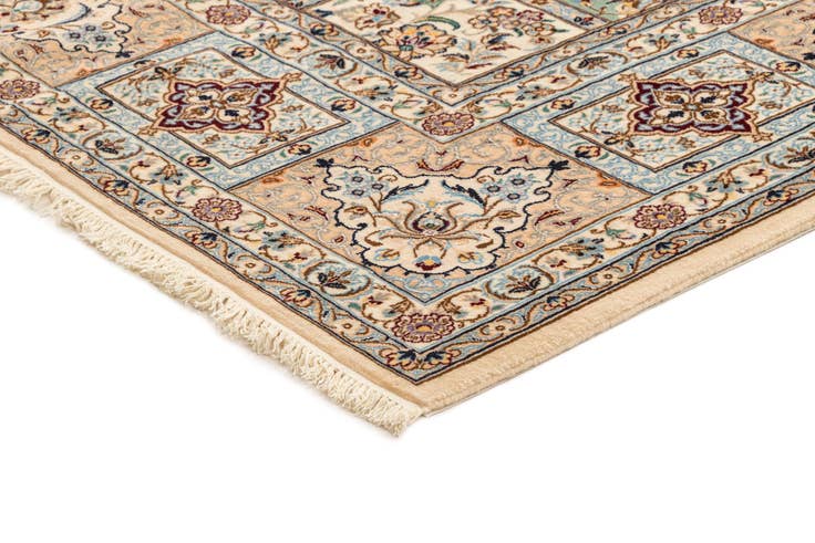 Detail image of 6' 7 x 10' Nain Rug