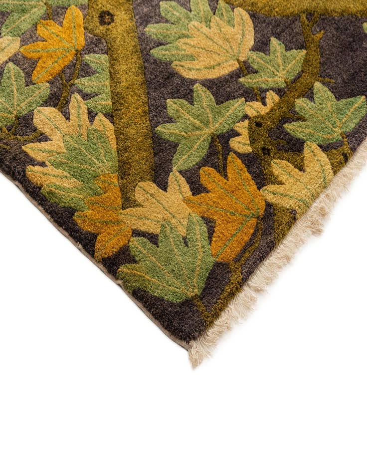 Detail image of 4' 7 x 6' 9 Paotou Rug