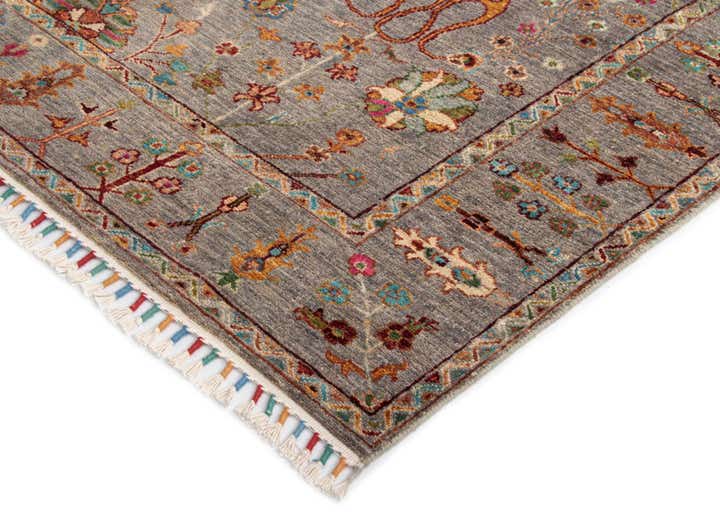 4' 11 x 6' 8 Rubin Wool Rug