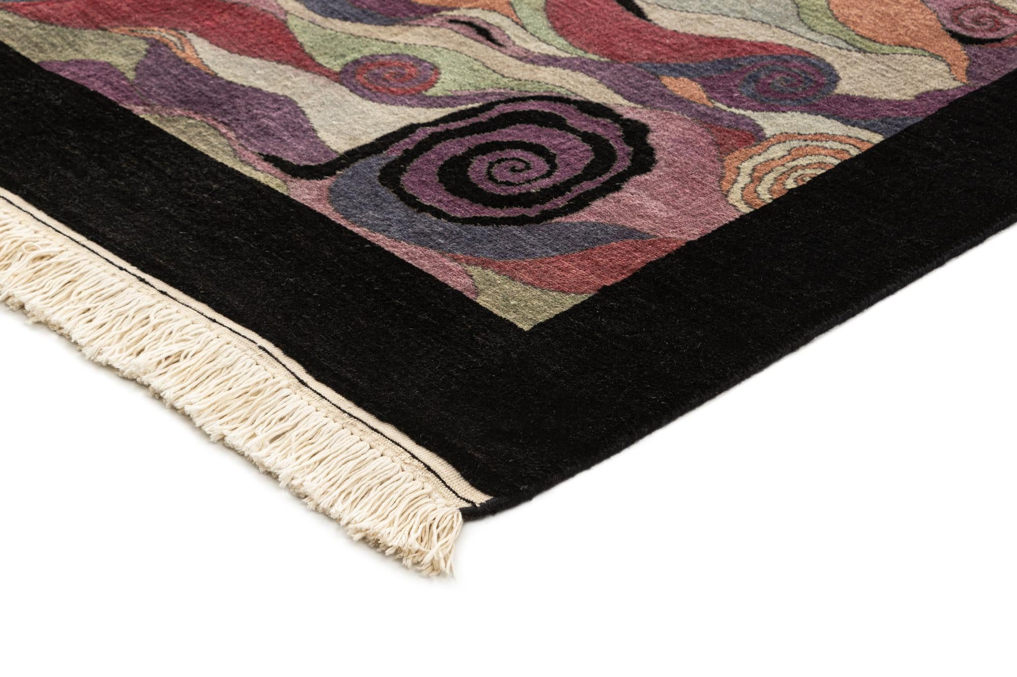6' 6 x 9' 5 Scala Rug