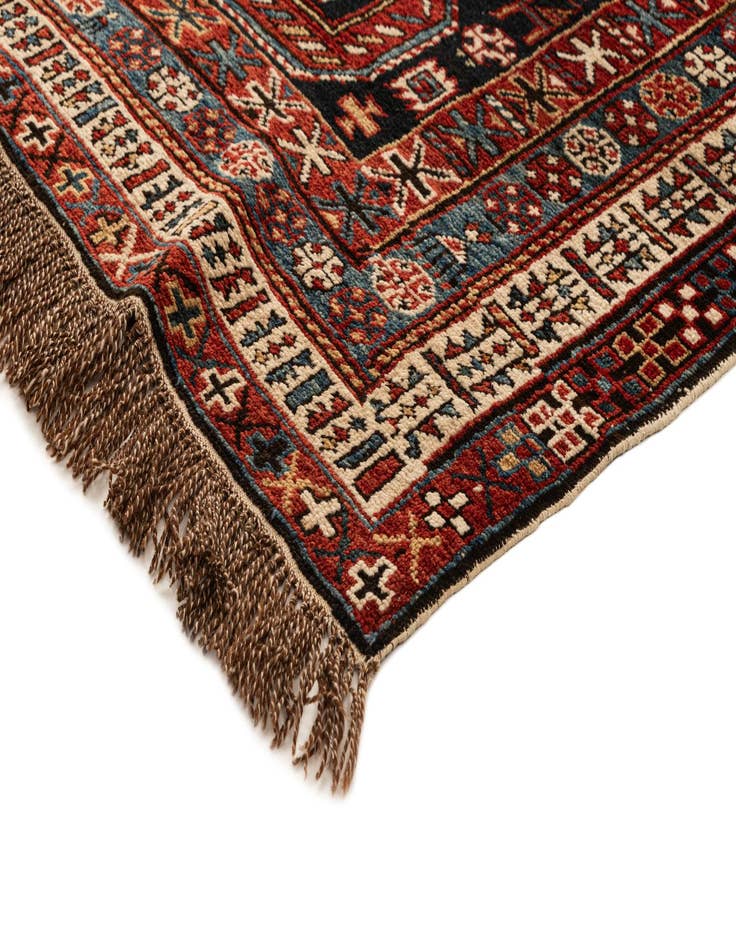 Detail image of 4' 10 x 8' 6 Schirwan Rug