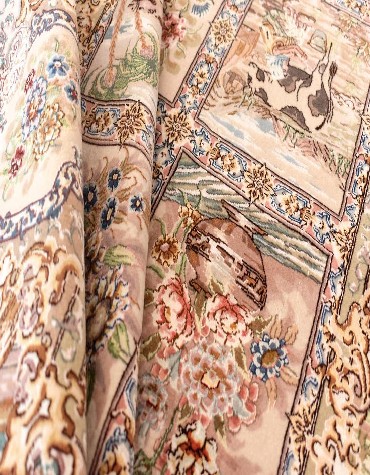 Detail image of 4' 10 x 7' 1  Hand Knotted Tabriz Persian Rug