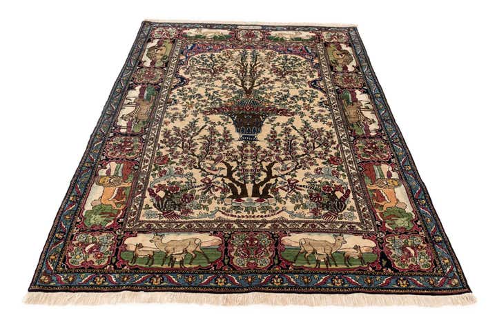 4' 8 x 7' 1 Teheran antique Rug