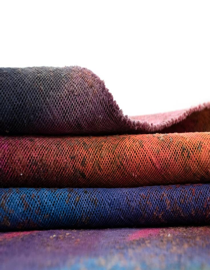 Detail image of 6' 5 x 10' 6  Hand Knotted Vintage Royal Persian Wool Rug