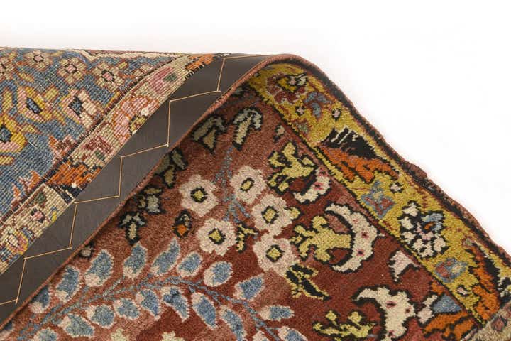 3' 3 x 4' 4 Wagireh Rug