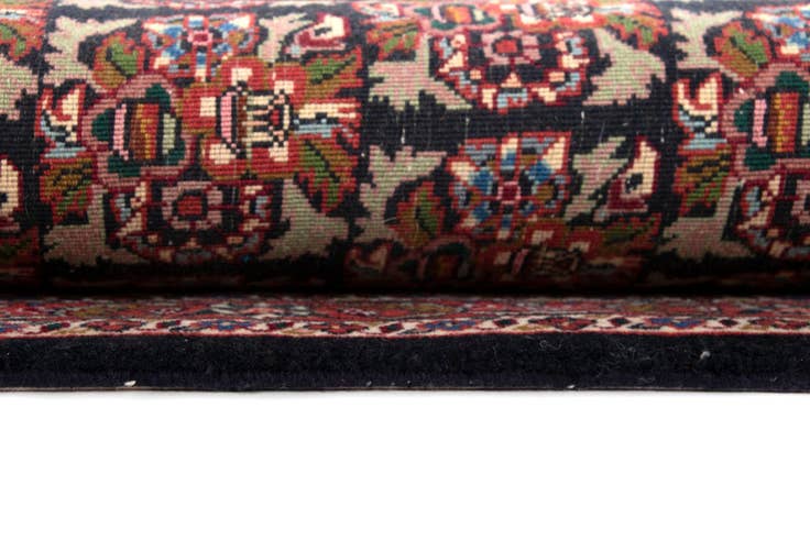 Detail image of 2' 2 x 4' 11 Bidjar Runner Rug