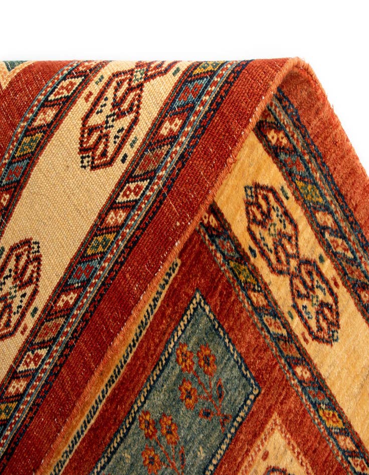 Detail image of 2' 10 x 12' 8 Luribaft Wool Runner Rug