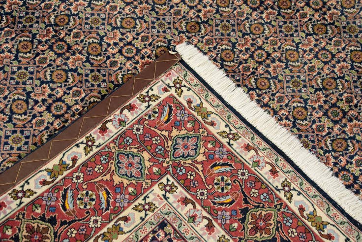 Detail image of 9' 10 x 9' 10 Hand Knotted Bidjar Persian Square Rug