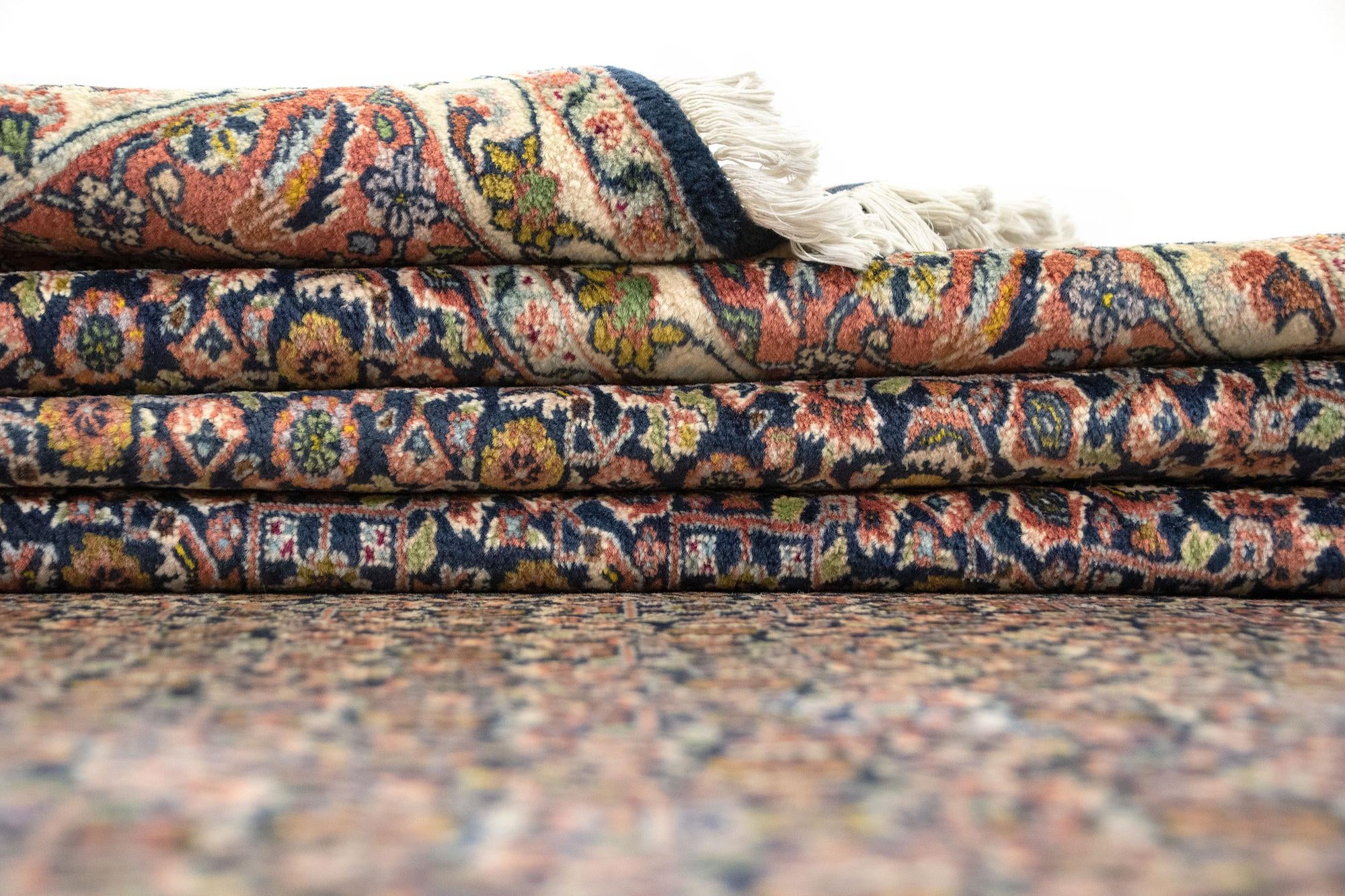 9' 10 x 9' 10 Hand Knotted Bidjar Persian Square Rug