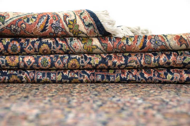 9' 10 x 9' 10 Hand Knotted Bidjar Persian Square Rug