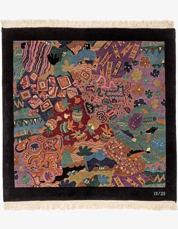 4' 5 x 4' 6 Terra Nova Square Rug