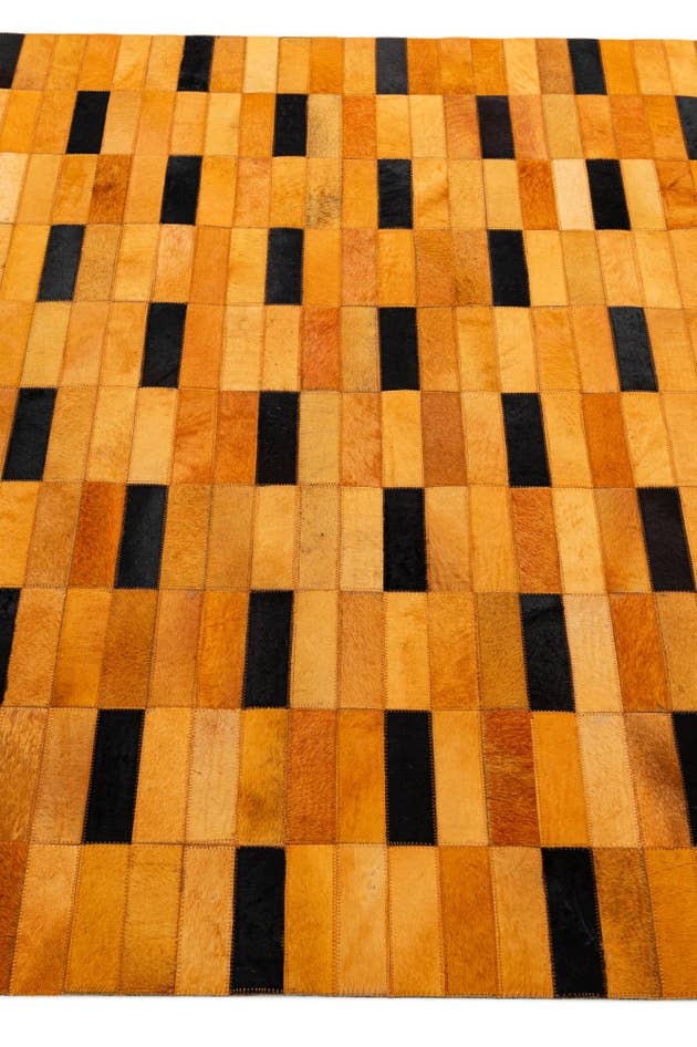 Detail image of 5' x 8' Cowhide - Patchwork Rug