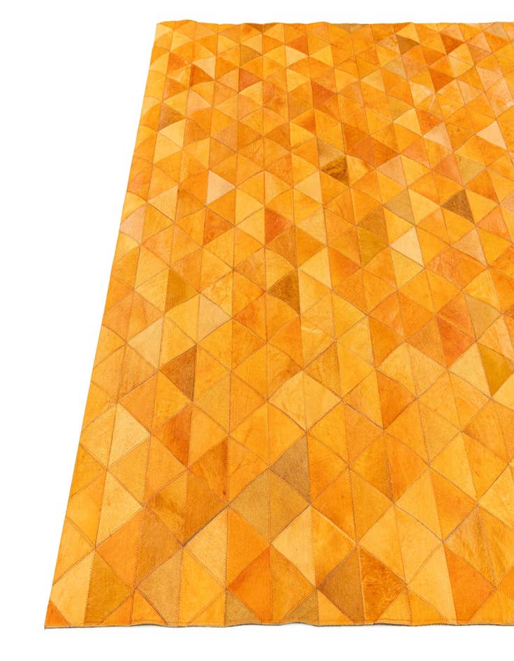 Detail image of 5' 2 x 8' 2 Cowhide Stocks Rug