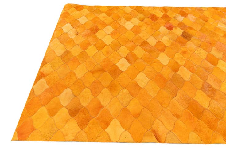 Detail image of 5' 1 x 8' Cowhide Stocks Rug
