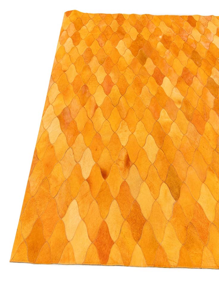 Detail image of 5' 1 x 8' Cowhide Stocks Rug