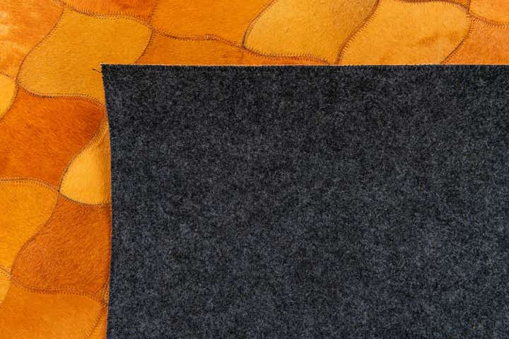 5' 1 x 8' Cowhide Stocks Rug