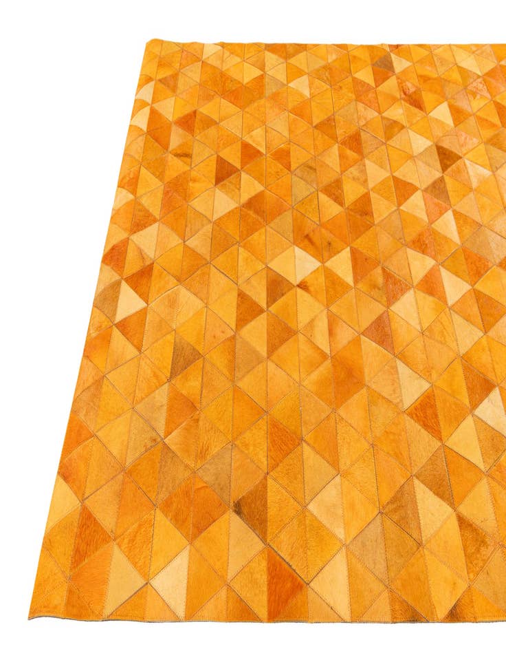 Detail image of 4' 11 x 8' Cowhide Stocks Rug