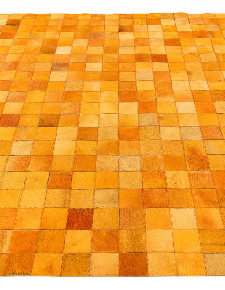 Detail image of 5' x 8' 1 Cowhide Stocks Rug