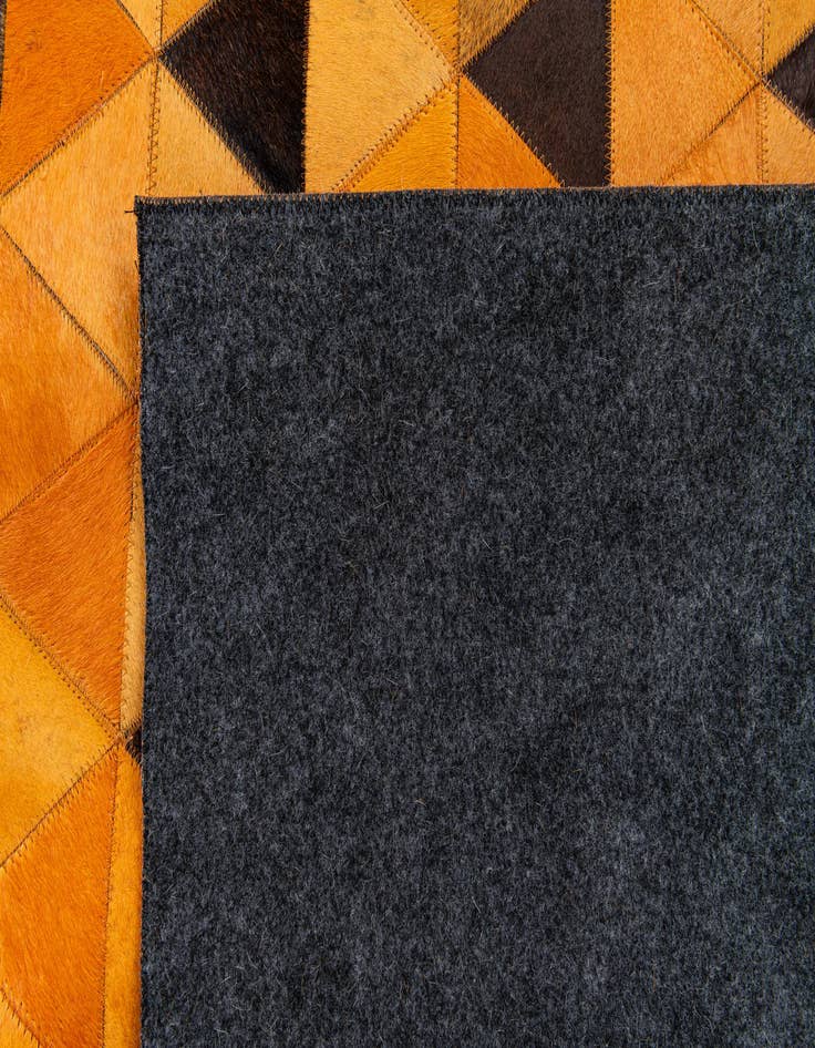 Detail image of 5' 1 x 7' 11 Cowhide Stocks Rug