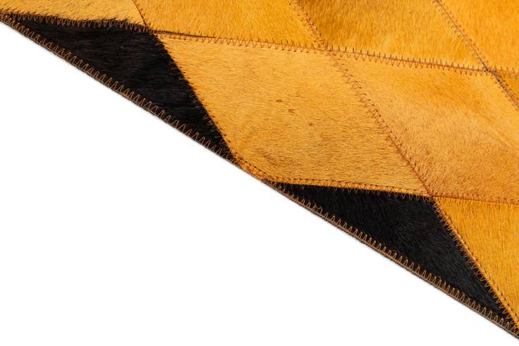 Detail image of 5' 1 x 8' Cowhide Stocks Rug