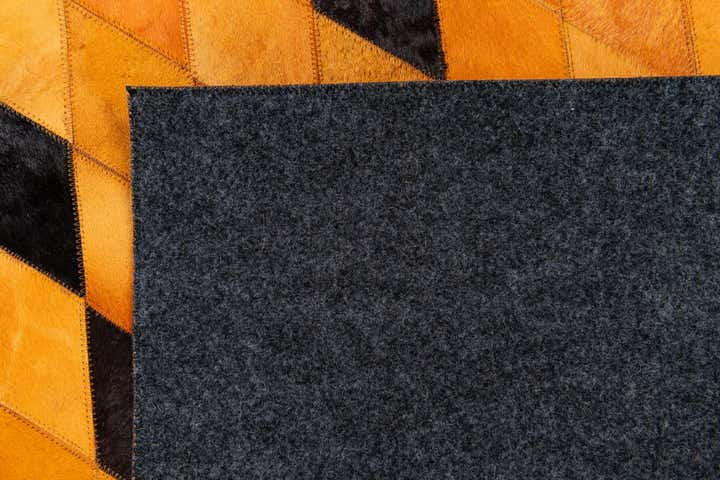 5' 1 x 8' Cowhide Stocks Rug