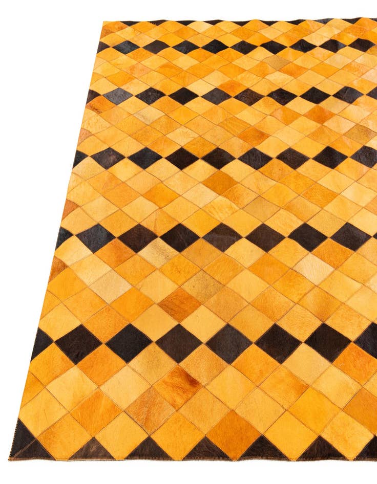 Detail image of 5' 1 x 8' Cowhide Stocks Rug