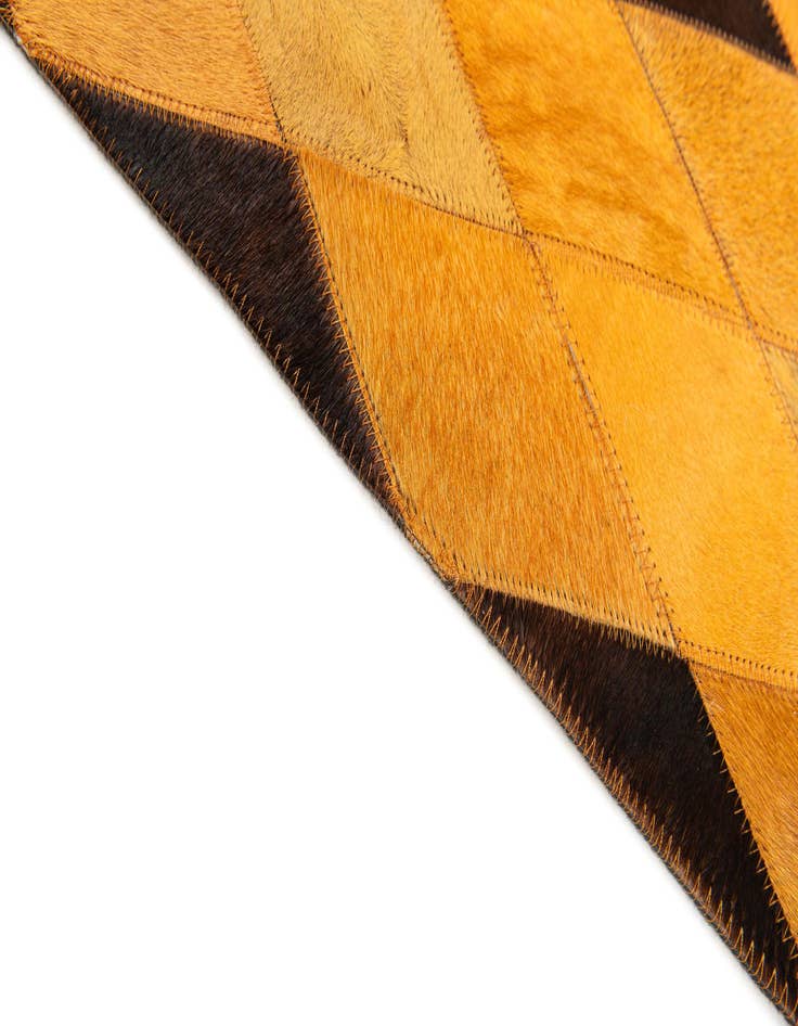 Detail image of 5' 1 x 7' 11 Cowhide Stocks Rug