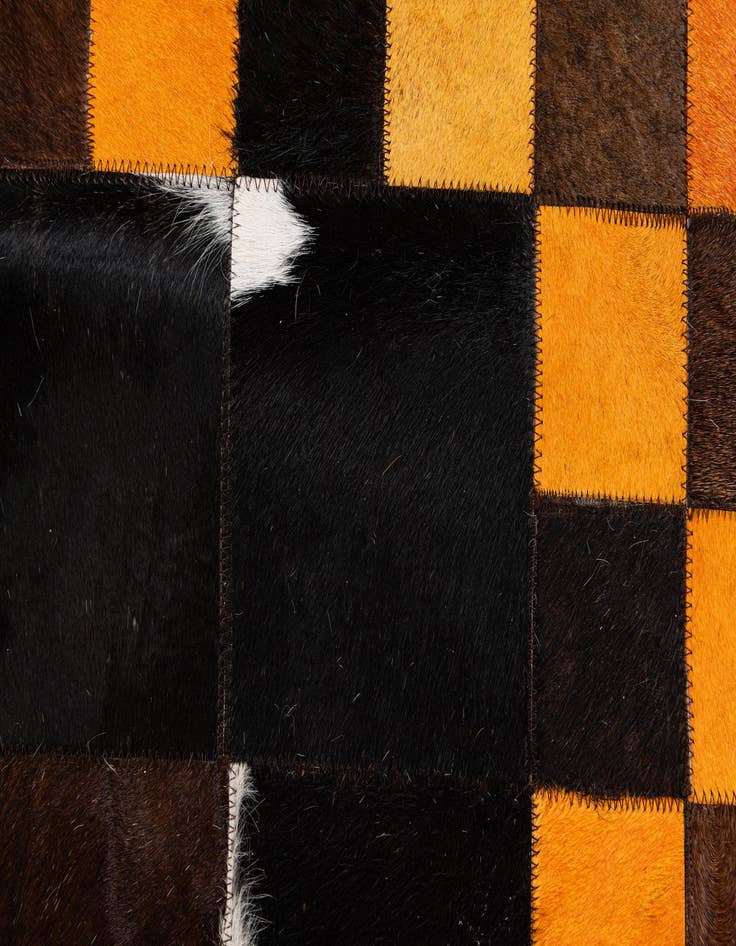 Detail image of 5' x 8' Cowhide Stocks Rug
