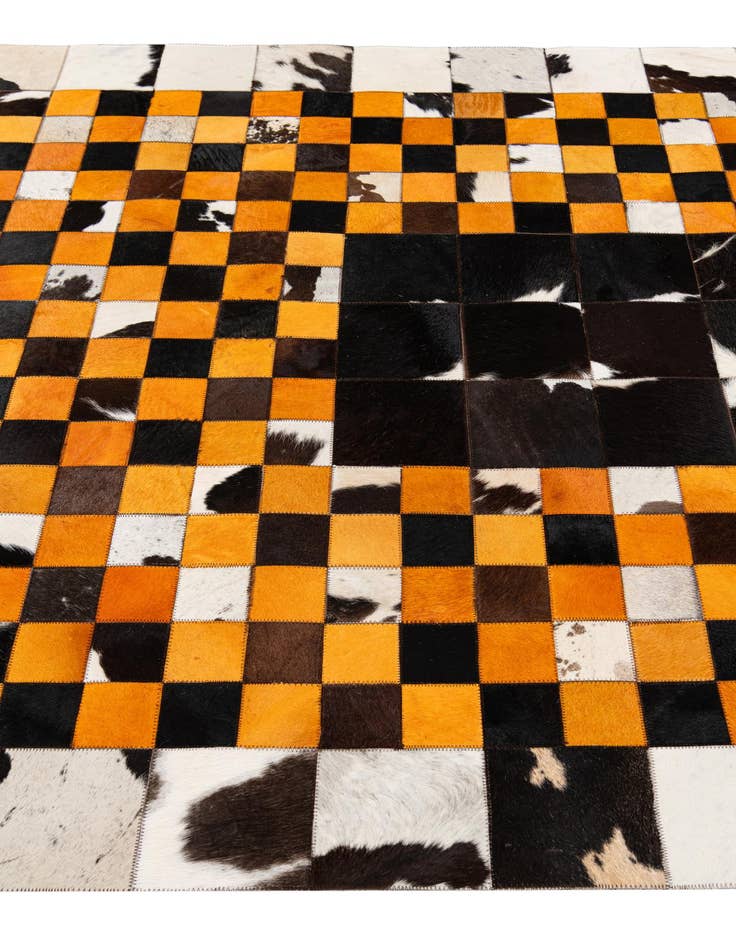 Detail image of 5' x 8' Cowhide Stocks Rug