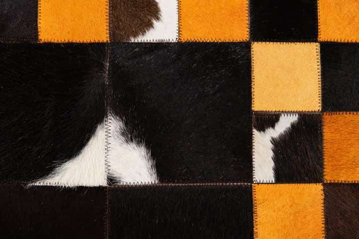 5' x 8' Cowhide Stocks Rug