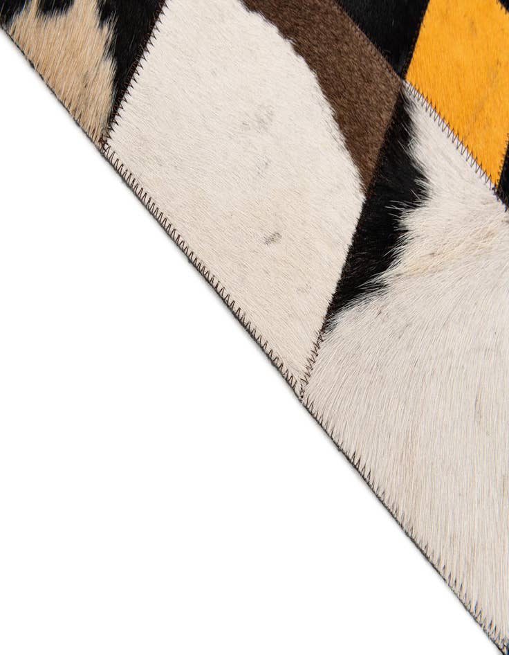 Detail image of 5' x 8' Cowhide Stocks Rug