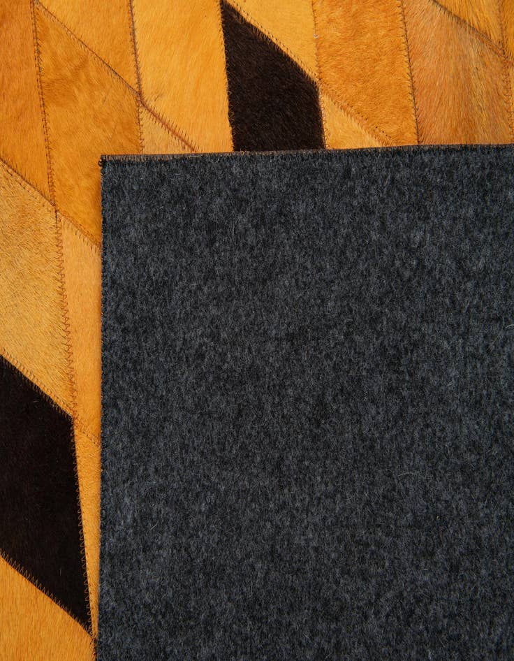 Detail image of 5' 1 x 8' Cowhide Stocks Rug