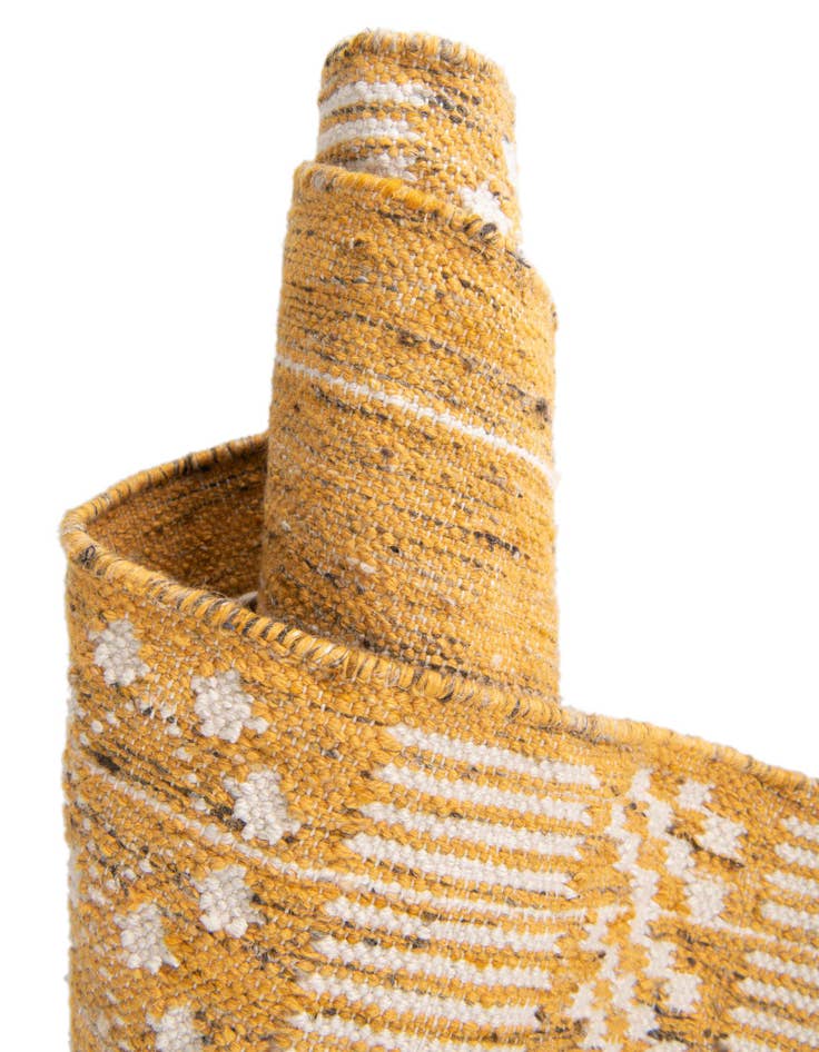 Detail image of 10' x 14' 1 Easy-Clean Eco Bohemian Indoor / Outdoor Rug