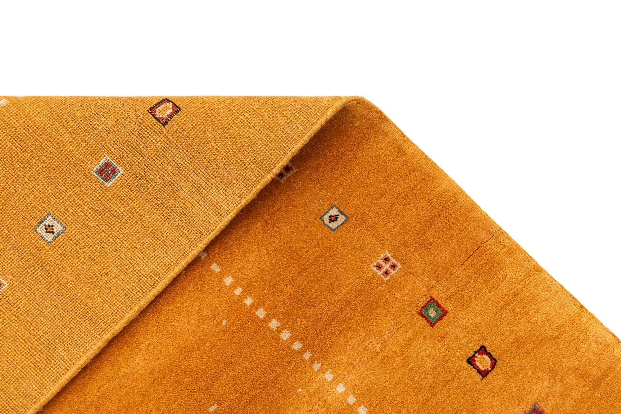 4' 10 x 6' 9 Hand Knotted Gabbeh Wool Rug
