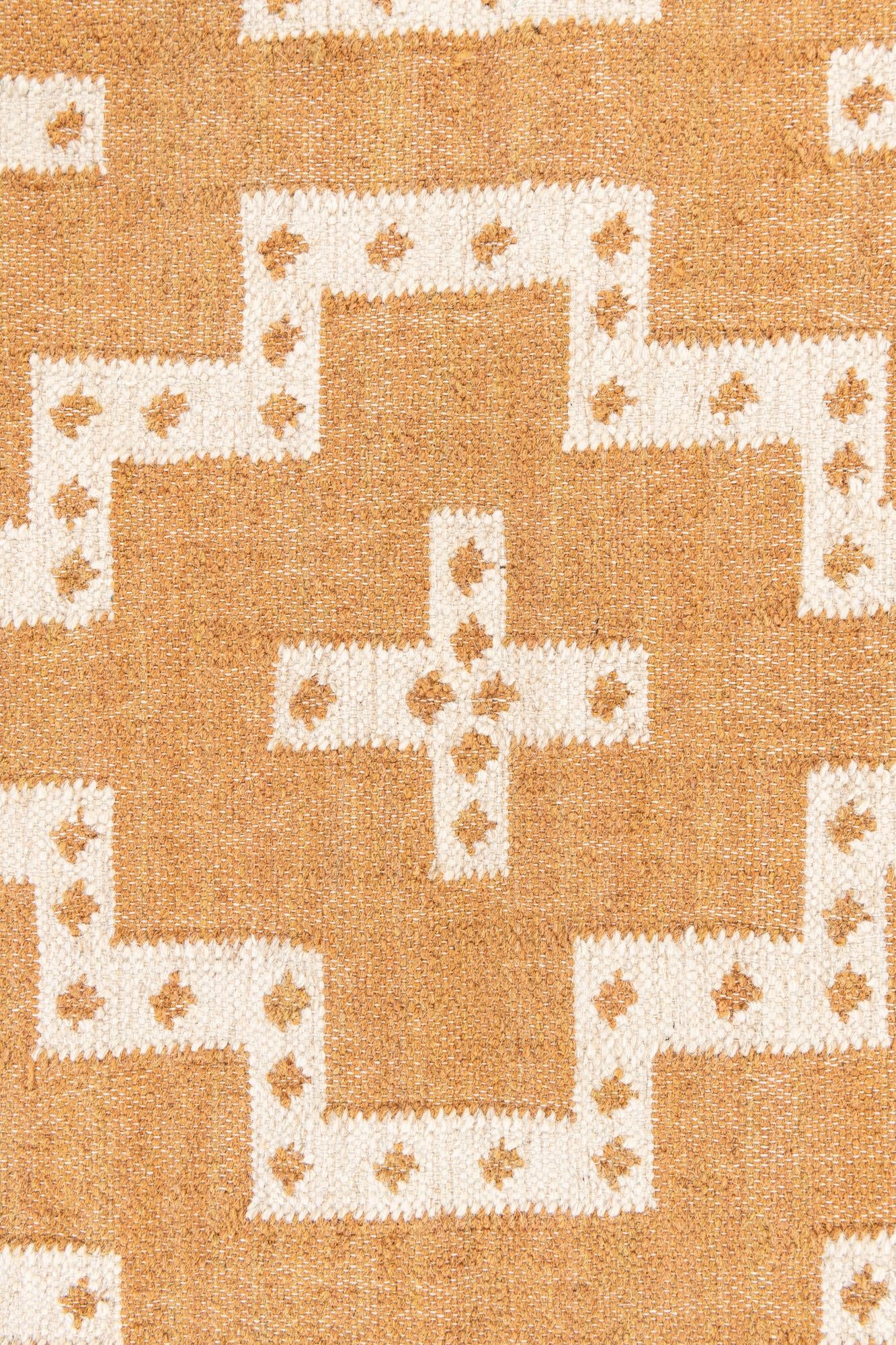 4' x 6' 2 Hand Woven Kilim Jute Rug