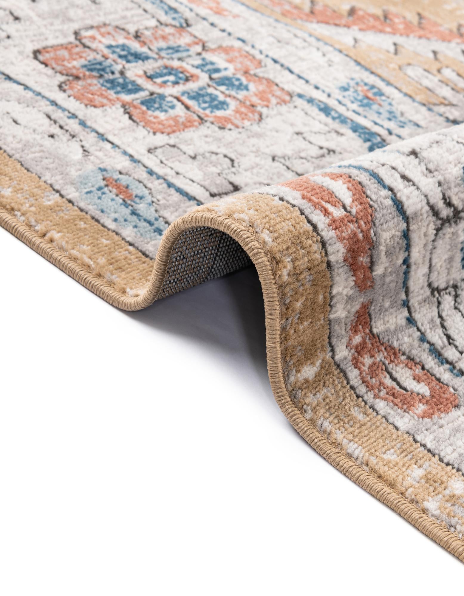 2' x 3' Nyla Rug