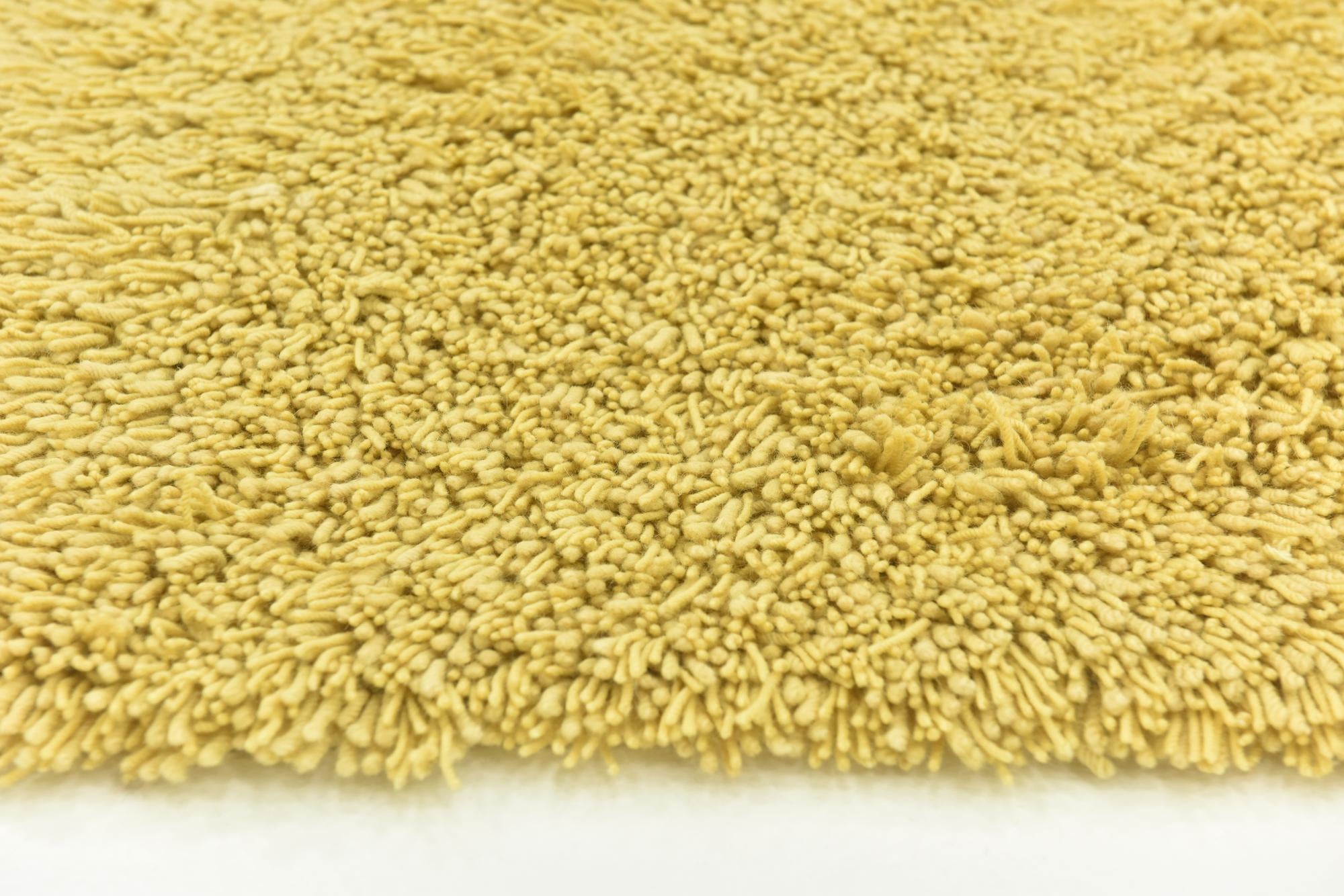 5' 8 x 7' 6 Hand Knotted Solid Shag Rug