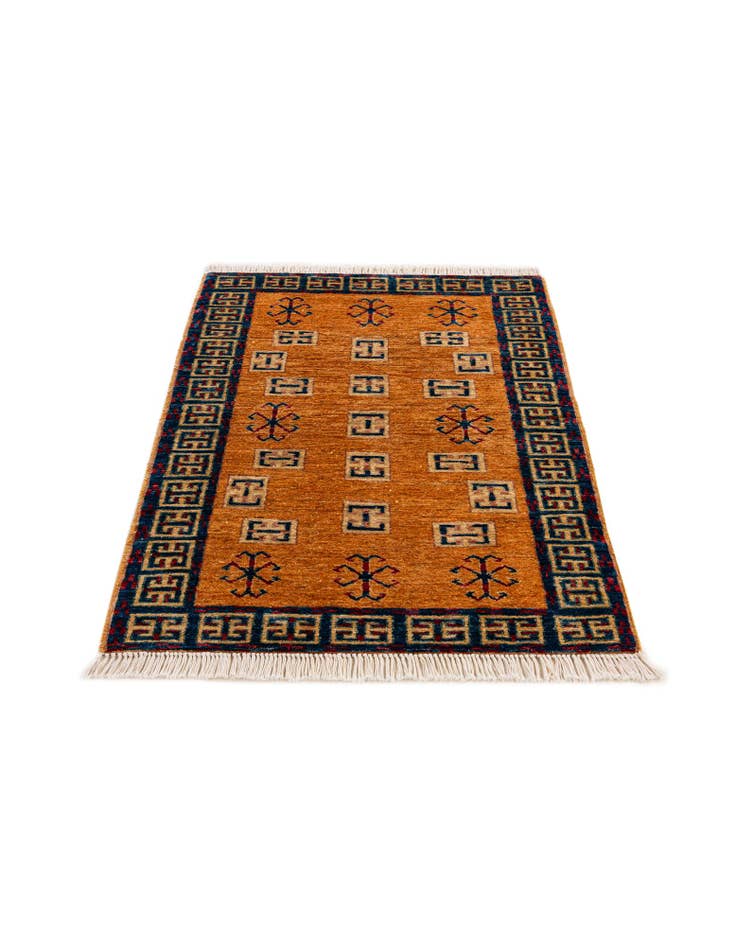 Detail image of 2' 8 x 3' 10 Hand Knotted Ziegler Wool Rug