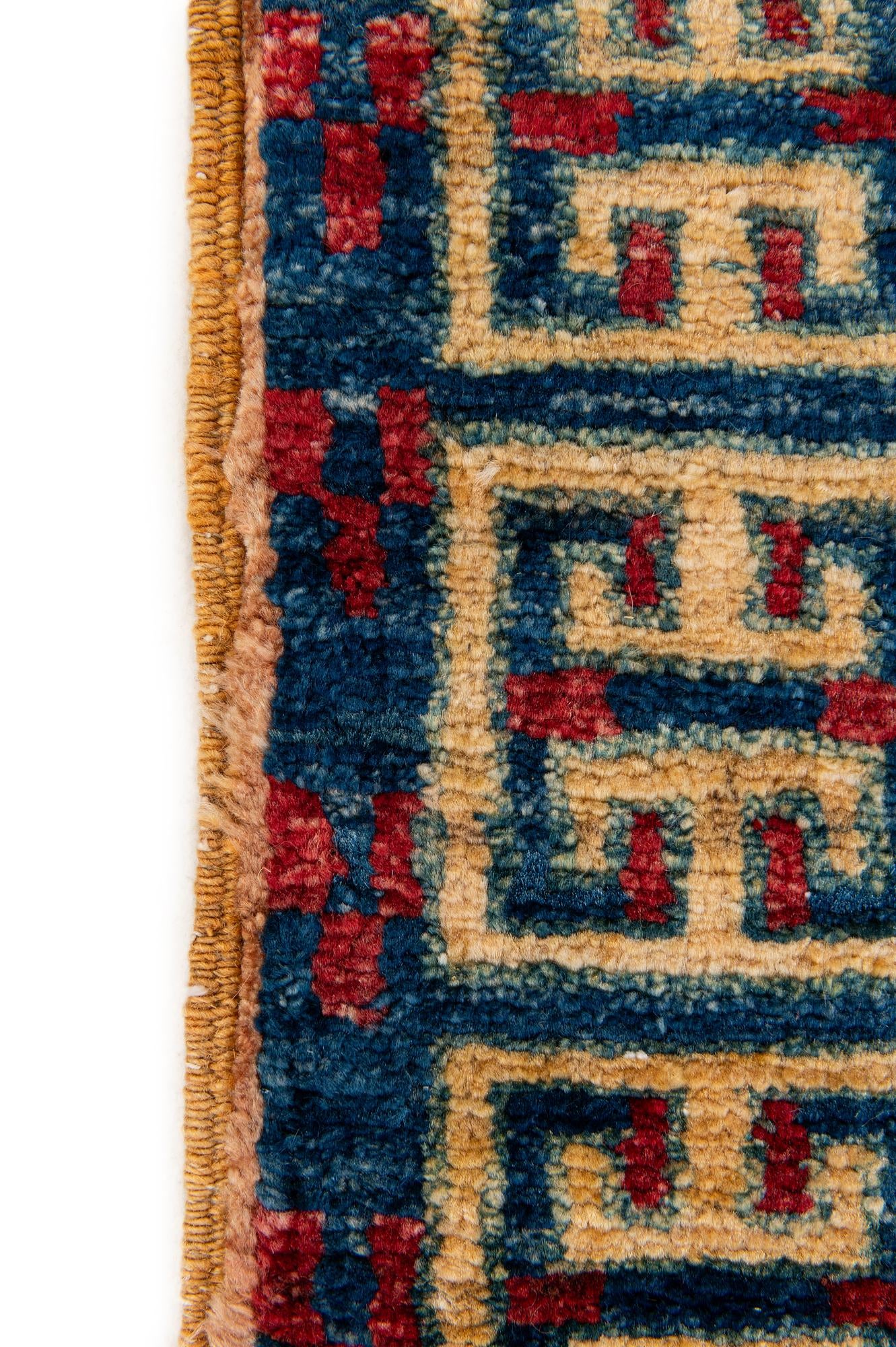 2' 8 x 3' 10 Hand Knotted Ziegler Wool Rug